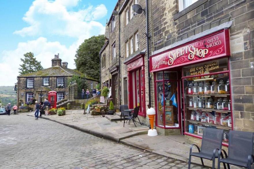NO 19, HAWORTH, with a garden in Haworth