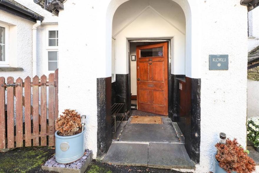 KORU AT AMBLESIDE, pet friendly, with open fire in Ambleside