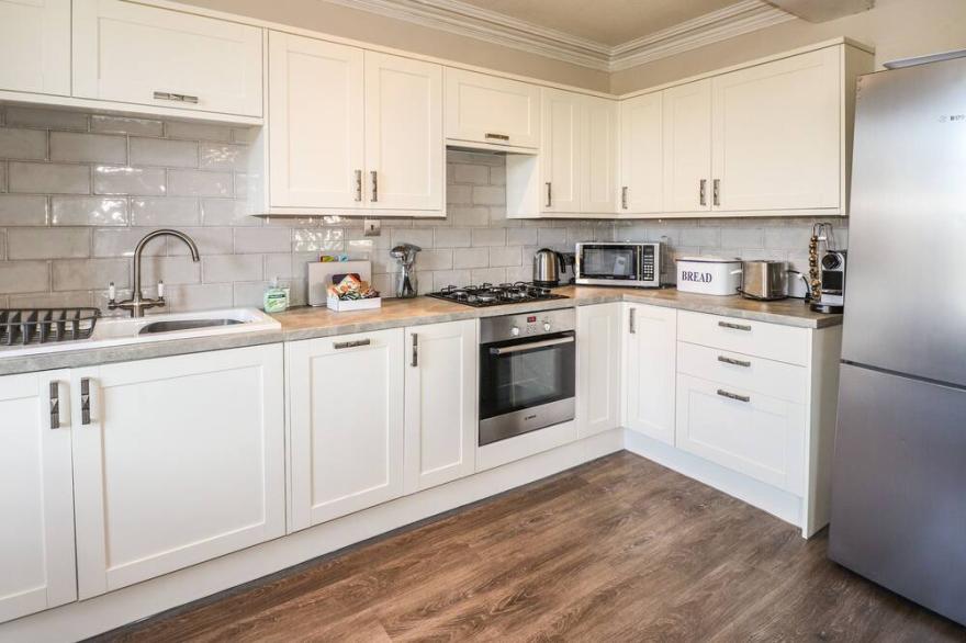 KORU AT AMBLESIDE, pet friendly, with open fire in Ambleside