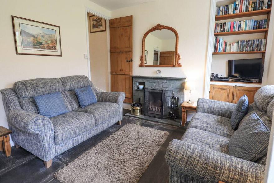 SLATERS REST, pet friendly, with open fire in Langdale