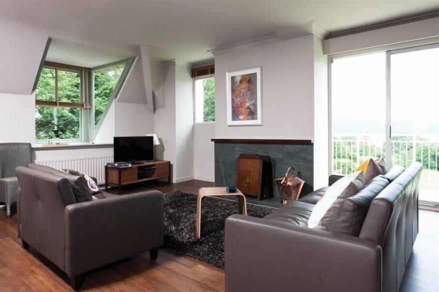 HARRISON STICKLE, family friendly in Bowness-On-Windermere