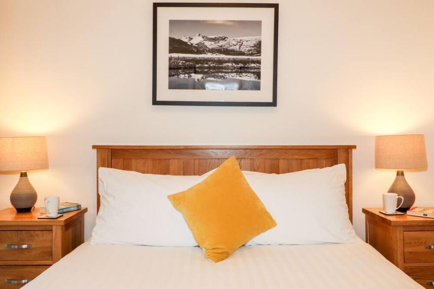 FIR HOWE, romantic, luxury holiday cottage in Ambleside
