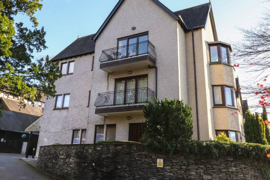 ROMNEY 14, family friendly, luxury holiday cottage in Ambleside