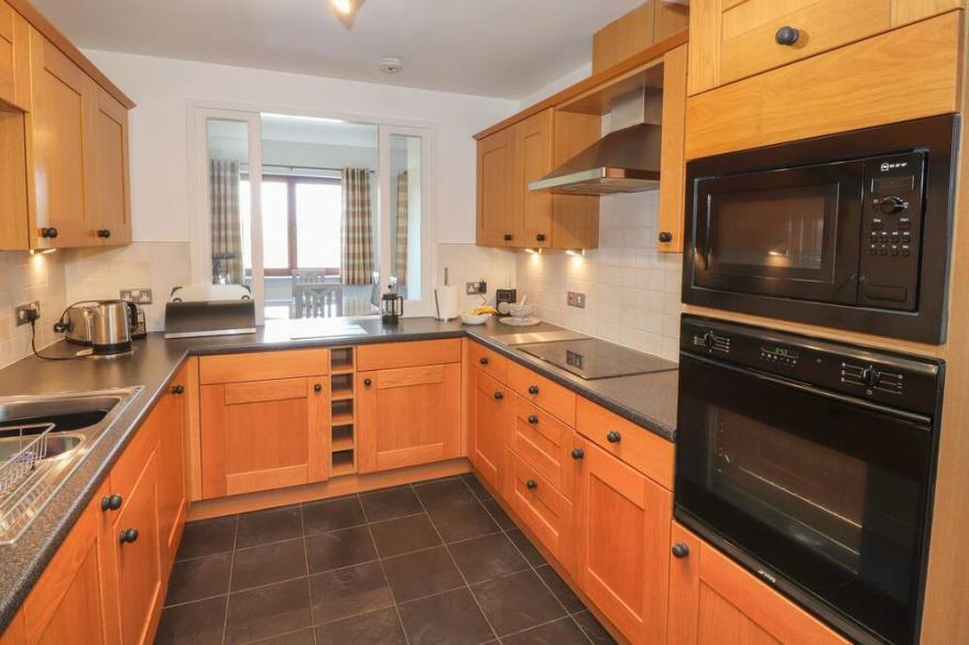 ROMNEY GRANGE, family friendly, luxury holiday cottage in Ambleside