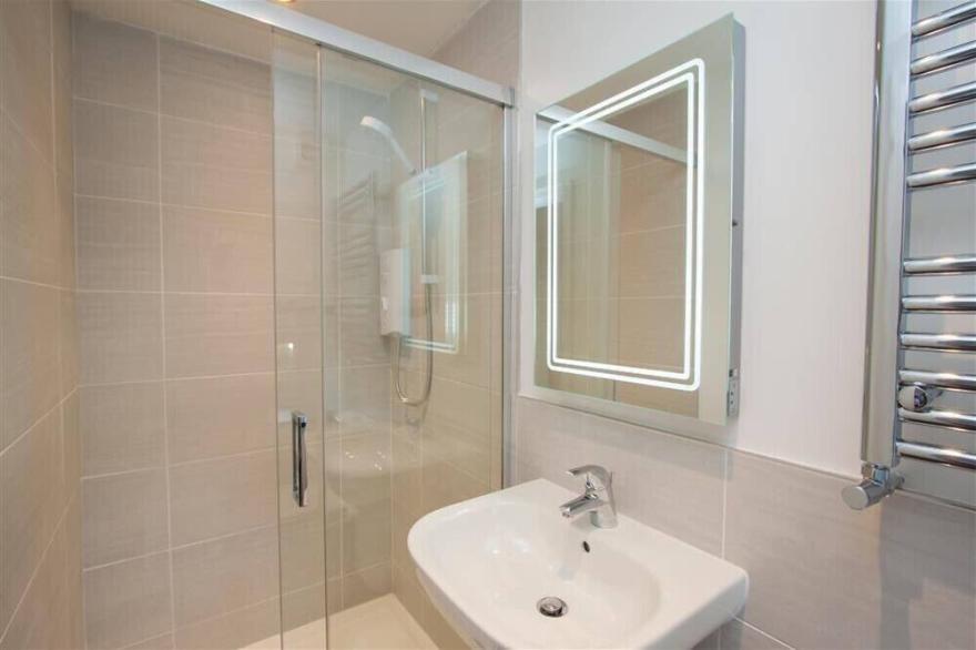 MYLNBECK, pet friendly, with open fire in Windermere