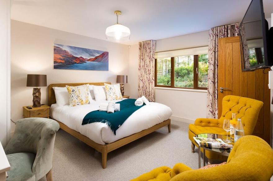 NO 7, pet friendly, luxury holiday cottage in Ambleside
