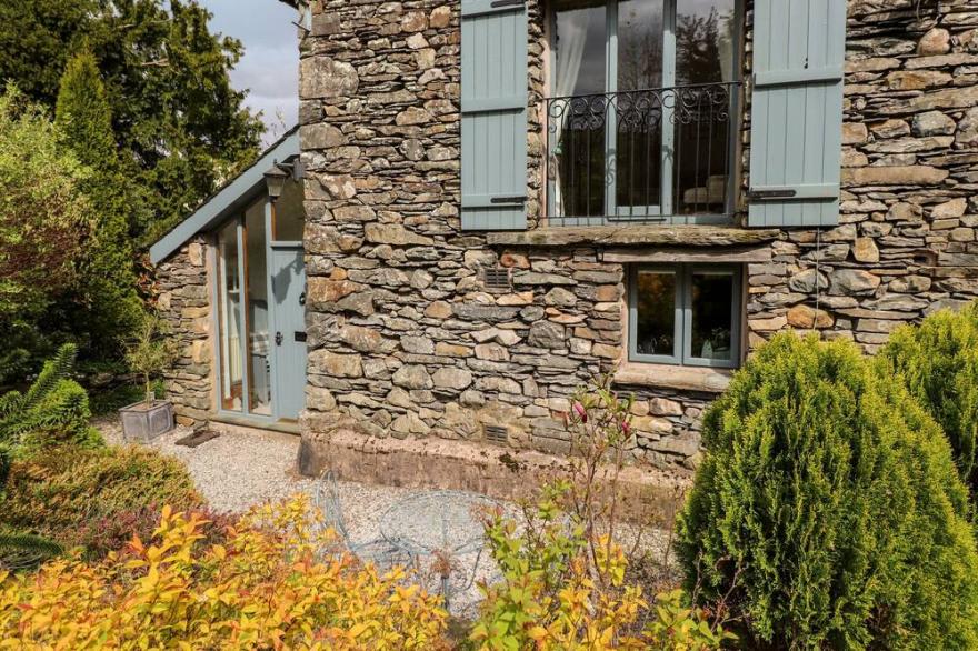 HANNAKIN BARN, romantic in Hawkshead