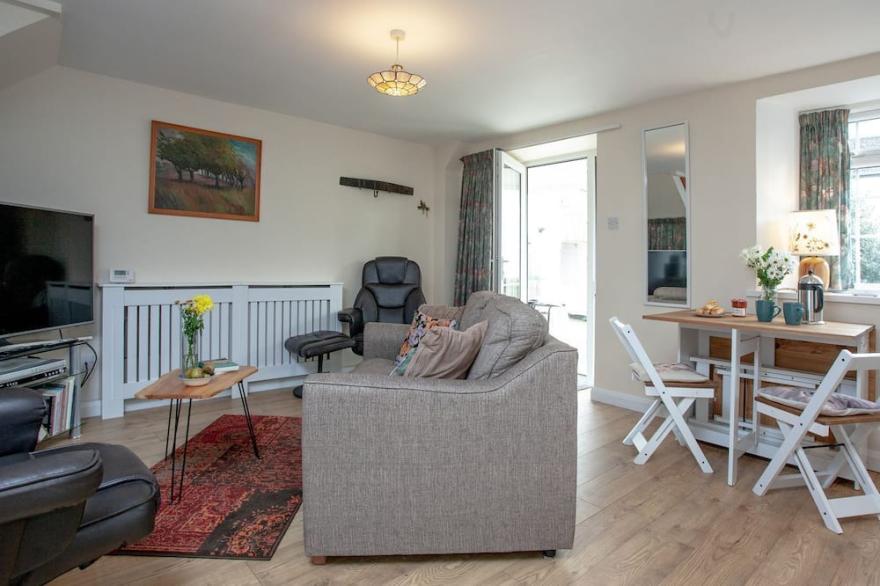 2 bedroom accommodation in Kingsbridge