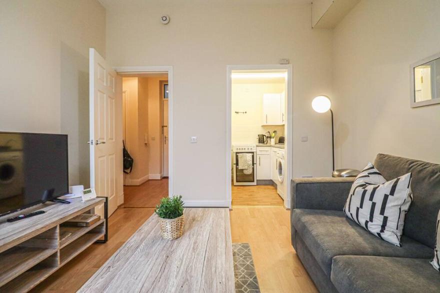 1 bed apartment in Glasgow,