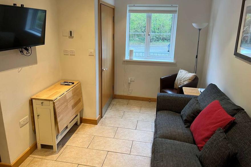 Rhossili - family friendly cottage in Parkmill