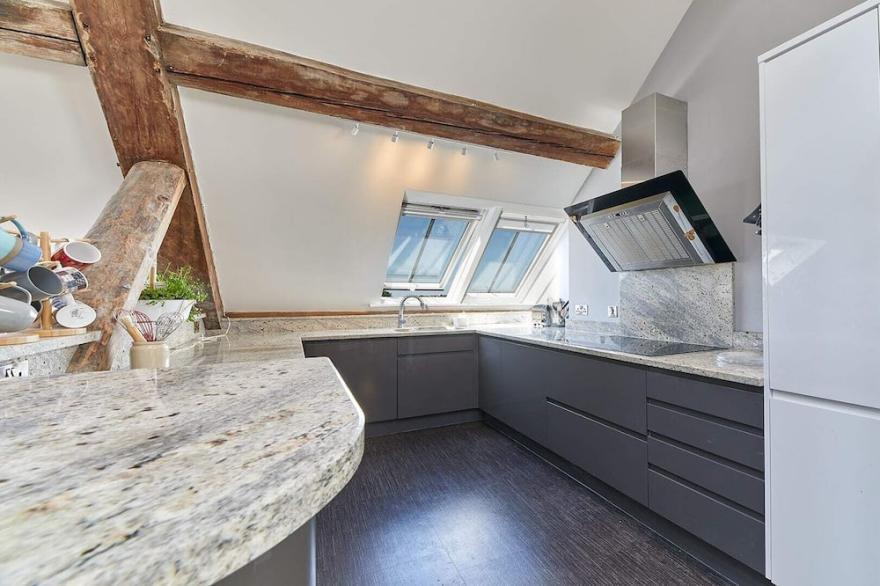 Host & Stay | The Wasa Penthouse
