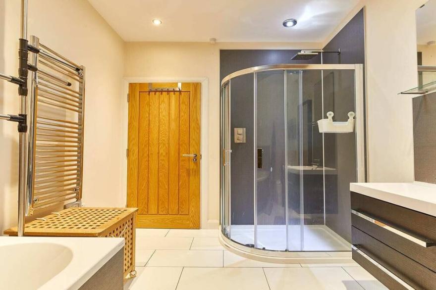 Host & Stay | The Wasa Penthouse