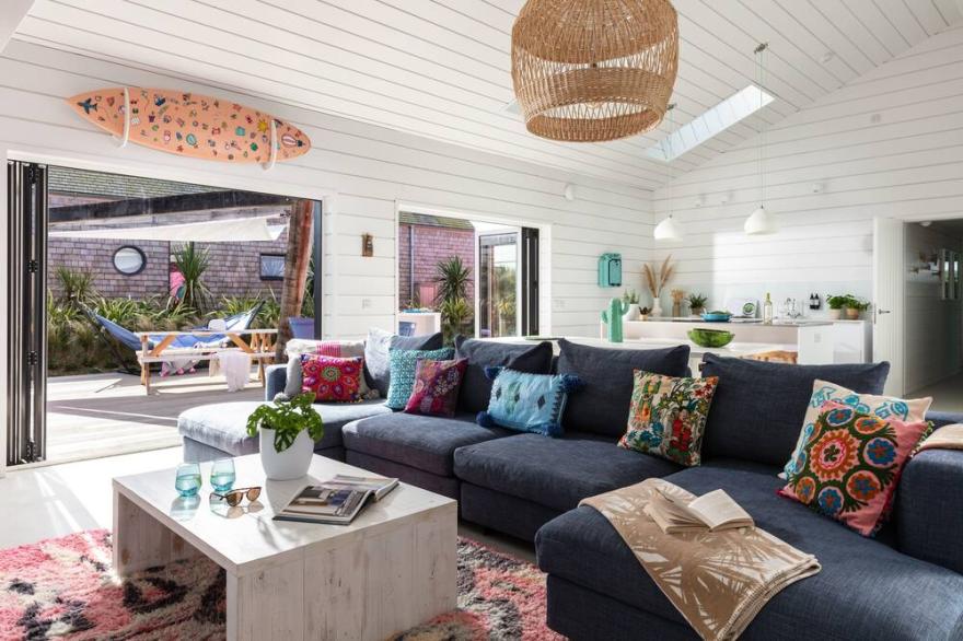 Luxury 4 Bed Beach House
