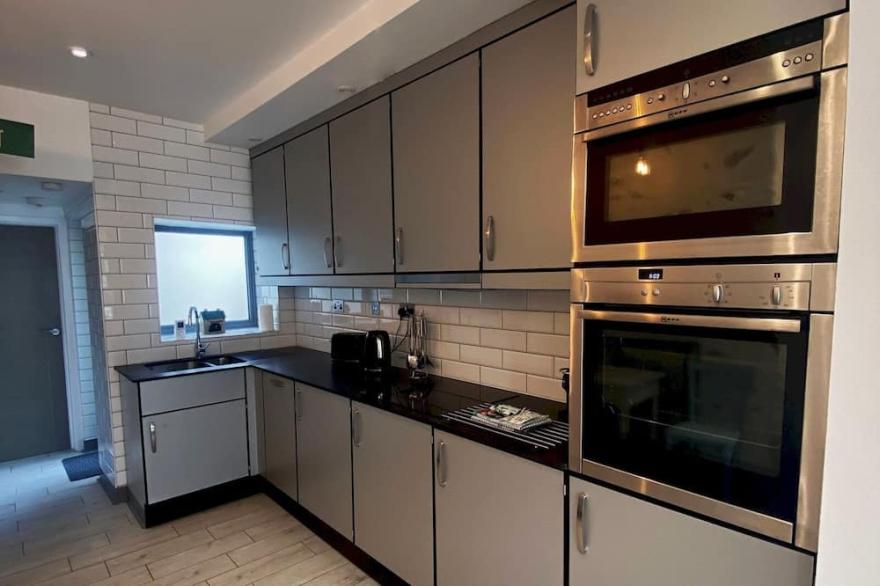 Pass the Keys | Lovely contemporary ground floor apartment