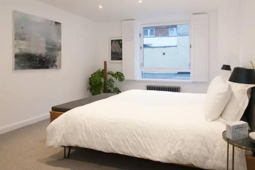 Stunning Newly Refurbished 2BD Shoreditch Flat