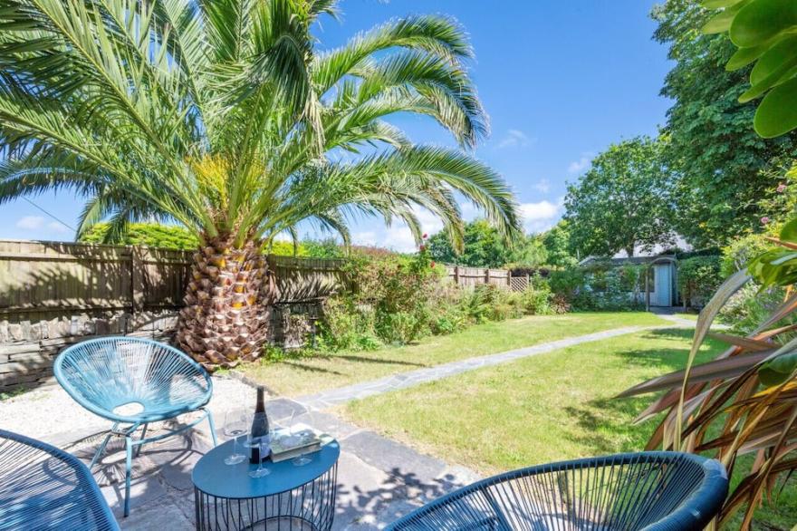 The Chestnuts - Three Bedroom House, Sleeps 5