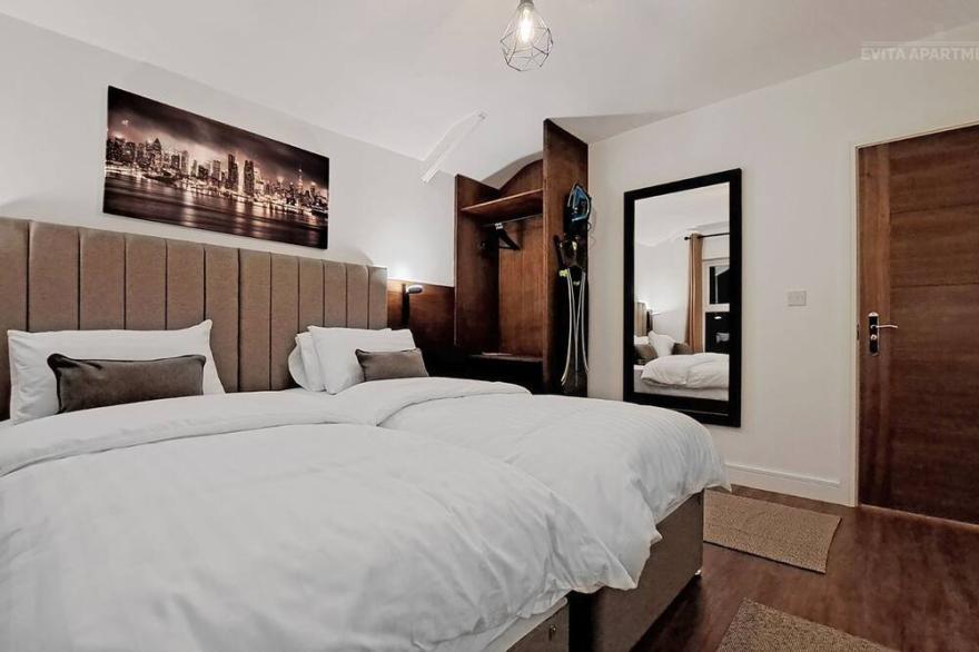 Liberty Suite spacious luxury 2 bed suite
