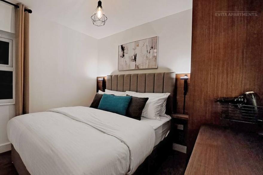 Liberty Suite spacious luxury 2 bed suite