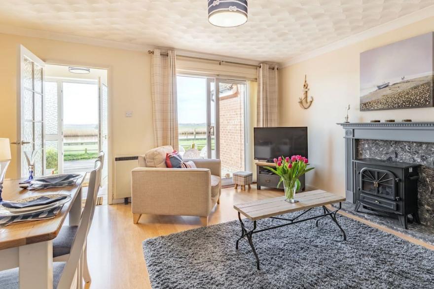 2 bedroom accommodation in Reedham