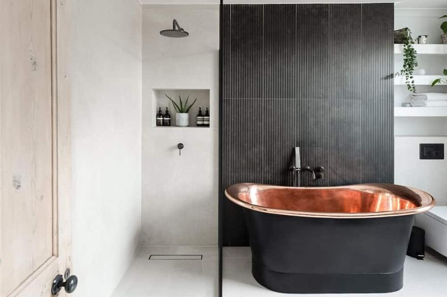 Stunning townhouse with large roof terrace
