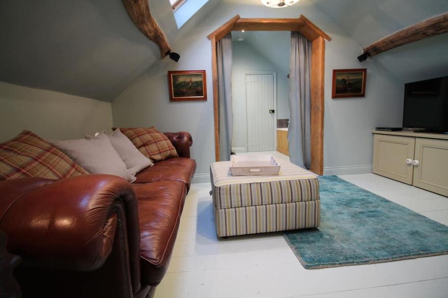 Luxury Romantic Cottage for two
