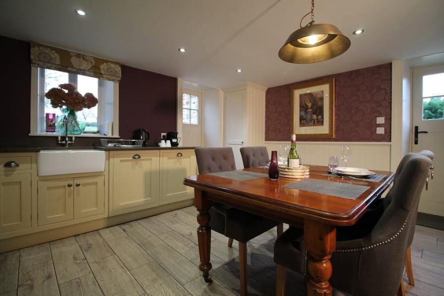 Luxury Cottage sleeping four