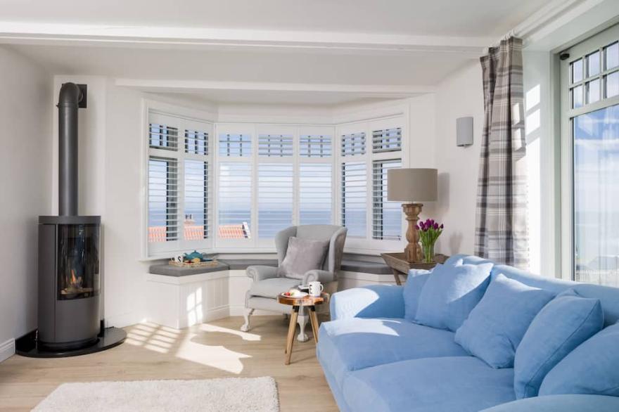 SHORE VIEW, family friendly, with a garden in Sandsend