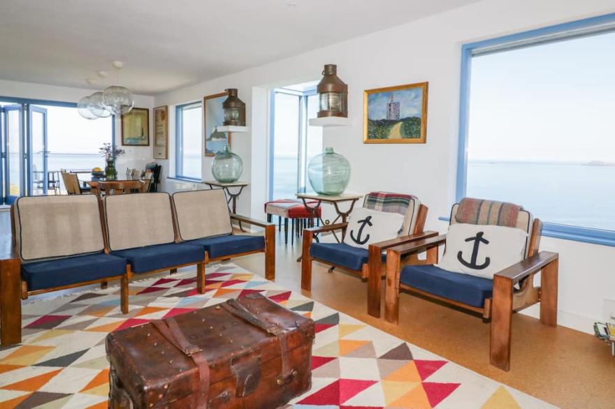 MORDROS, family friendly, luxury holiday cottage in Sennen Cove