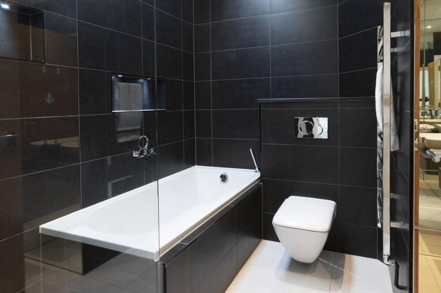 Fabulous Central Windsor Town House