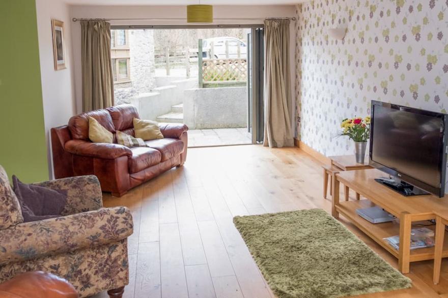 OAK APPLE, pet friendly, country holiday cottage in Newton Abbot