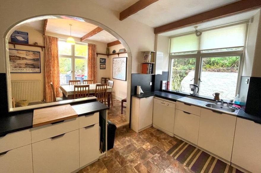 Pass the Keys | Beautiful 4BR Period Home With Spectacular Views