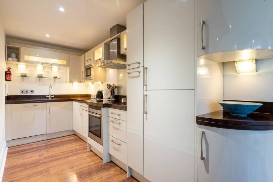 11 Merchants Place -  a family break that sleeps 4 guests  in 2 bedrooms