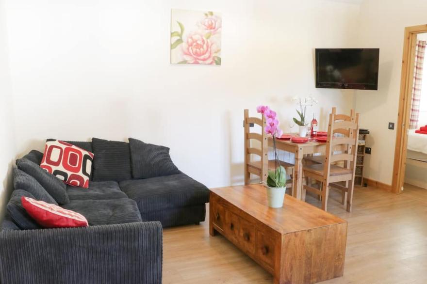 RAMBLERS, pet friendly, character holiday cottage in Kerry