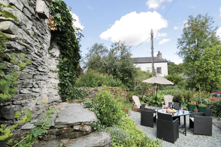 MILL COTTAGE in Garnett Bridge, Longsleddale. Near Kendal