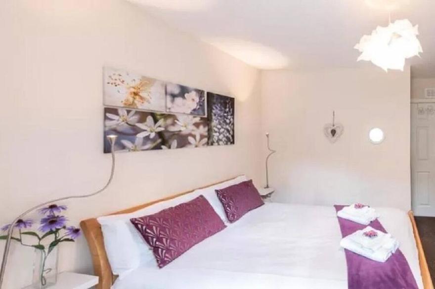 Mycosy Lorimer 17, 1 BR Apartment, Great Location - Dundee