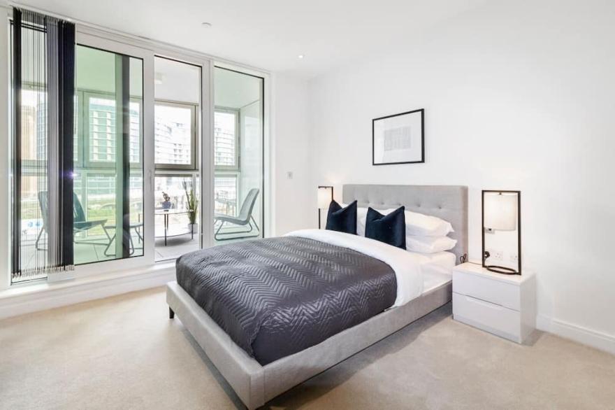 New modern 2bed flat 3 min from Battersea park