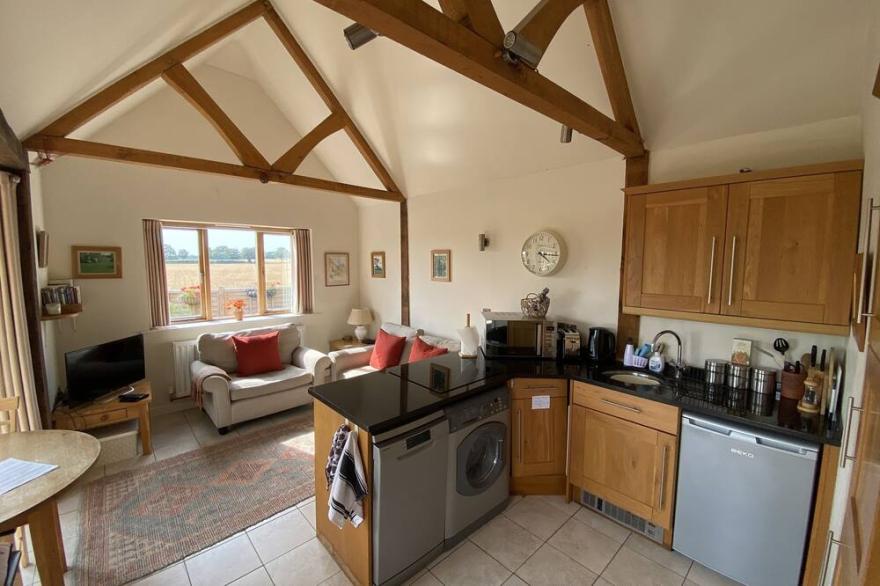 Perfect retreat for a relaxing break close to Goodwood, South Downs & Chichester