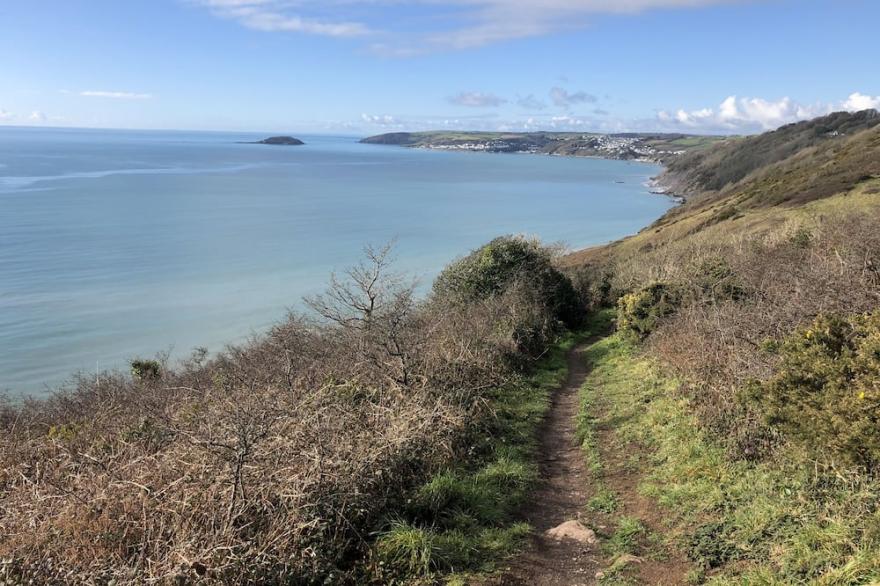 “Seawards”. House with panoramic sea views, set directly above the SW Coast Path