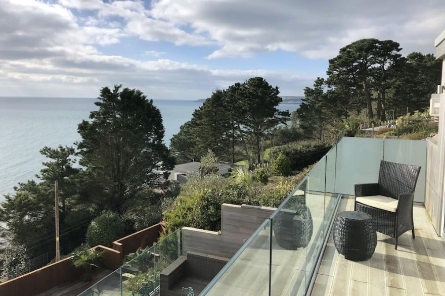 “Seawards”. House with panoramic sea views, set directly above the SW Coast Path