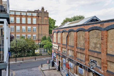 Airy Brick Lane 2BR w/ Balcony, nr Whitechapel, by Blueground