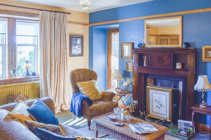 4 bedroom accommodation in Spinningdale, near Dornoch
