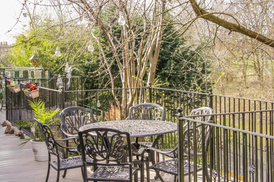 RIVERDALE, family friendly in Shrewsbury