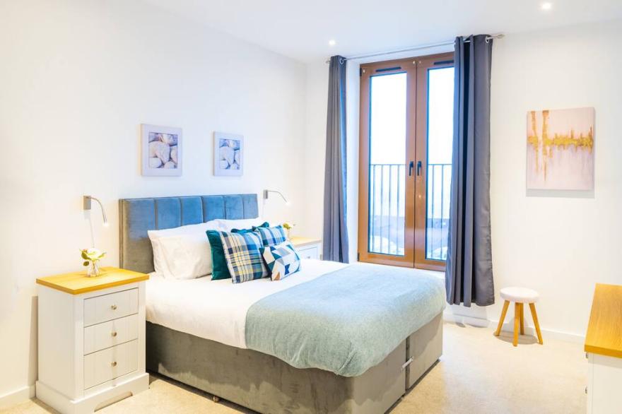 Grosvenor -Long Stays DISCOUNTS- Contractors- Free WIFI- Families-Short Stays