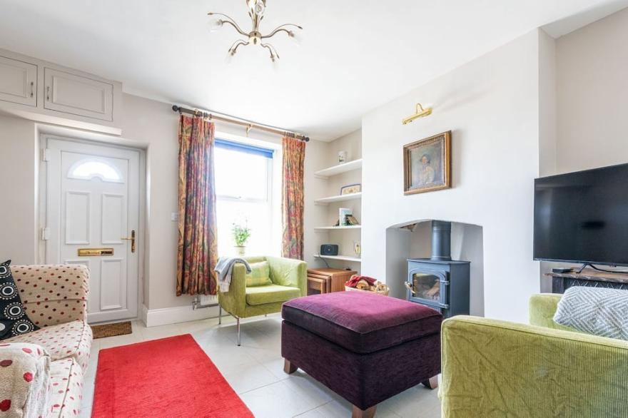 2 bedroom accommodation in Stamford, near Easton-on-the-Hill