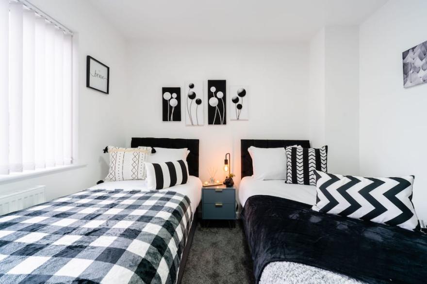 Jesouth Nhyira CHic 3 Bedroom 2 Shower rooms Home