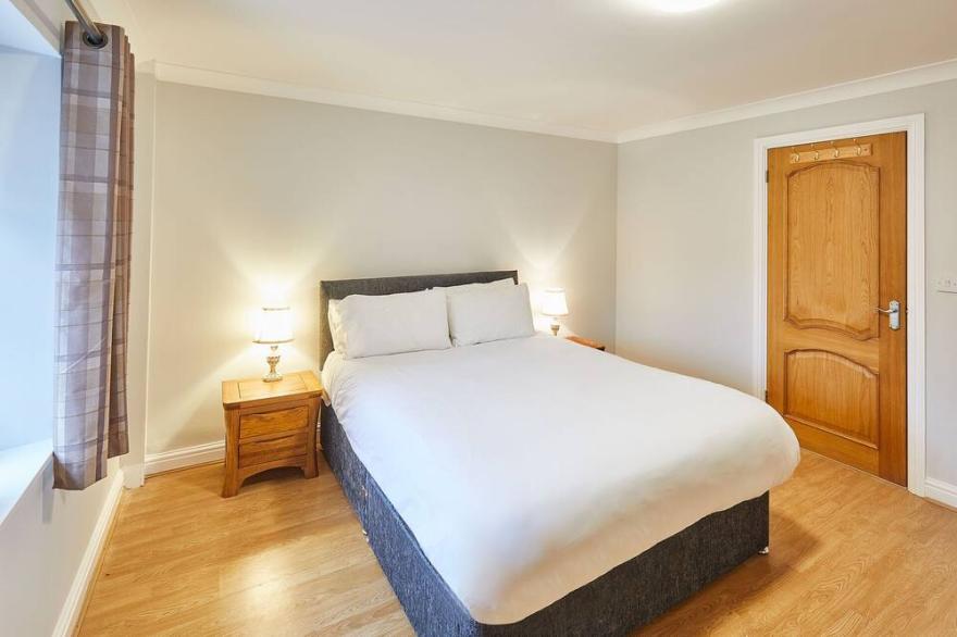 Host & Stay | Iona Cottage