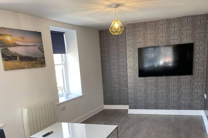 Luxury Apartment  - 2 Bedroom ( 2 Double Beds)