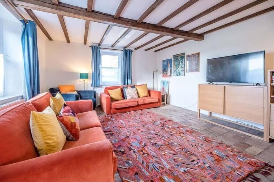 Solebay House, Tunstall