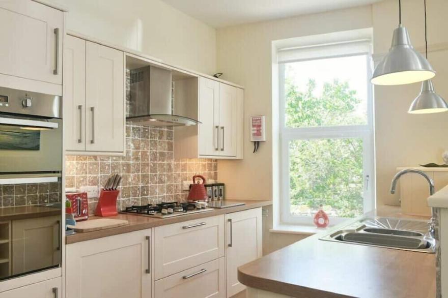 ST JULIANS, family friendly, country holiday cottage in Alnmouth