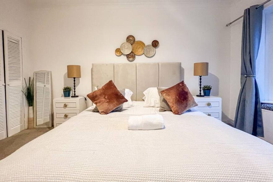 Attractive 3 Bedroom Apartment